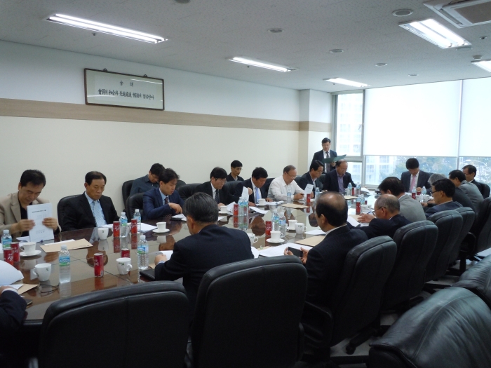 20110928_제3차이사회 001.jpg